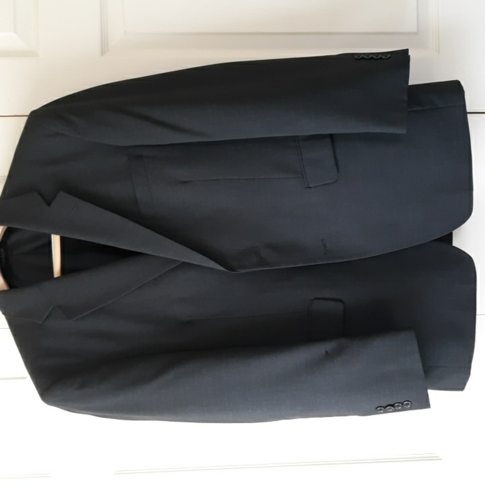Men's suit coat Joseph A Bank 42 regular charcoal gray